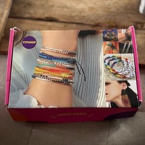Beads earring and bracelet making kit over 8000 pieces NEW
